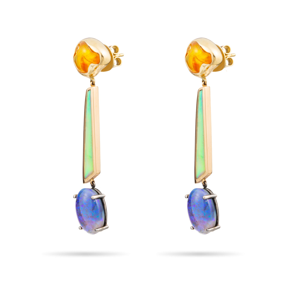 BLACK, WHITE AND FIRE OPAL EARRINGS IN YELLOW GOLD 18K