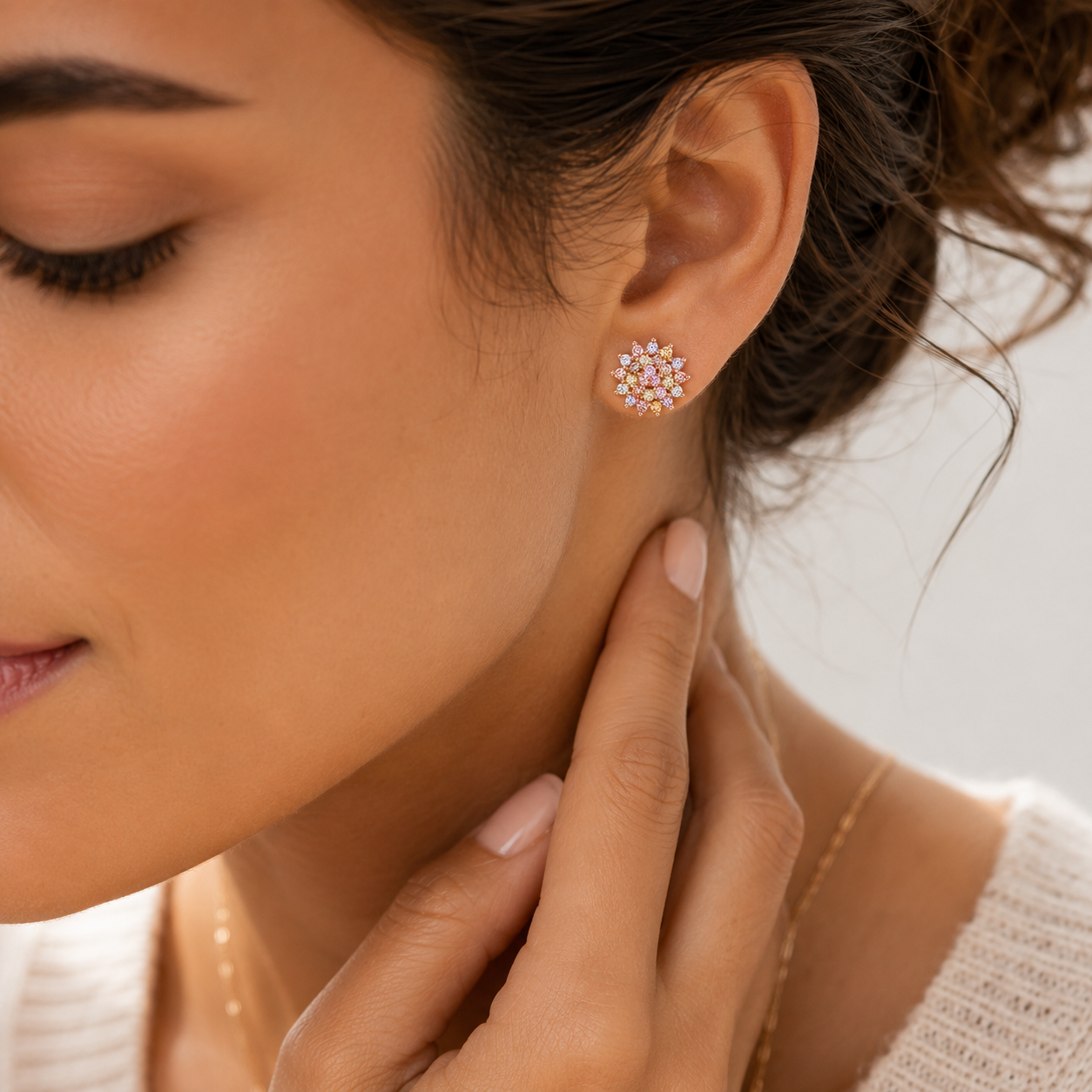 Boucles d'Oreilles Rosace Multicolore en Zircons 2