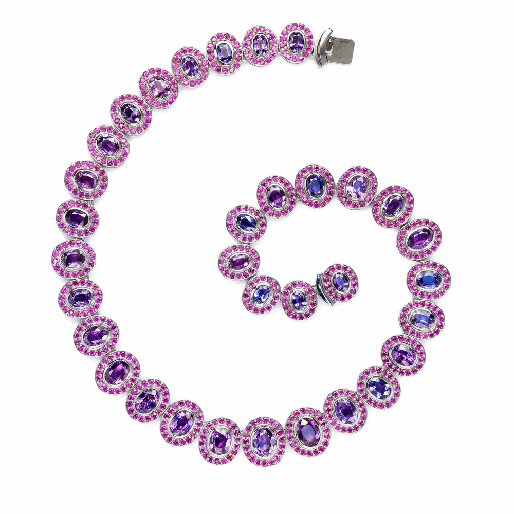 VIOLET SAPPHIRE COLLIER IN WHITE GOLD 18K