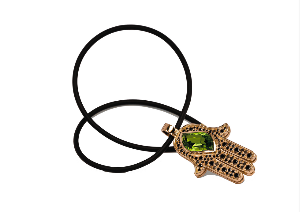 FATIMA HAND PERIDOT, BLACK DIAMONDS AND RED GOLD 18K