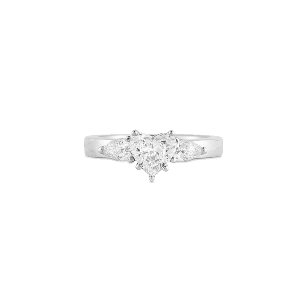 DIAMOND HEART RING IN WHITE GOLD 18K